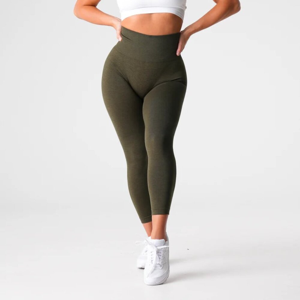 NWOT Olive Seamless Leggings